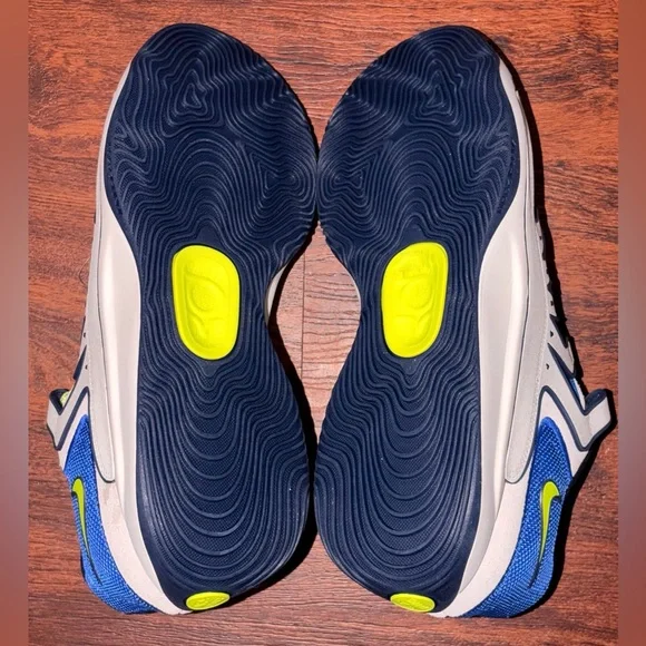 Nike Kevin Durant b ball shoes